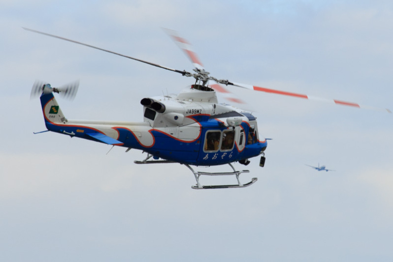 宮崎空港に帰った宮崎県警あおぞら号