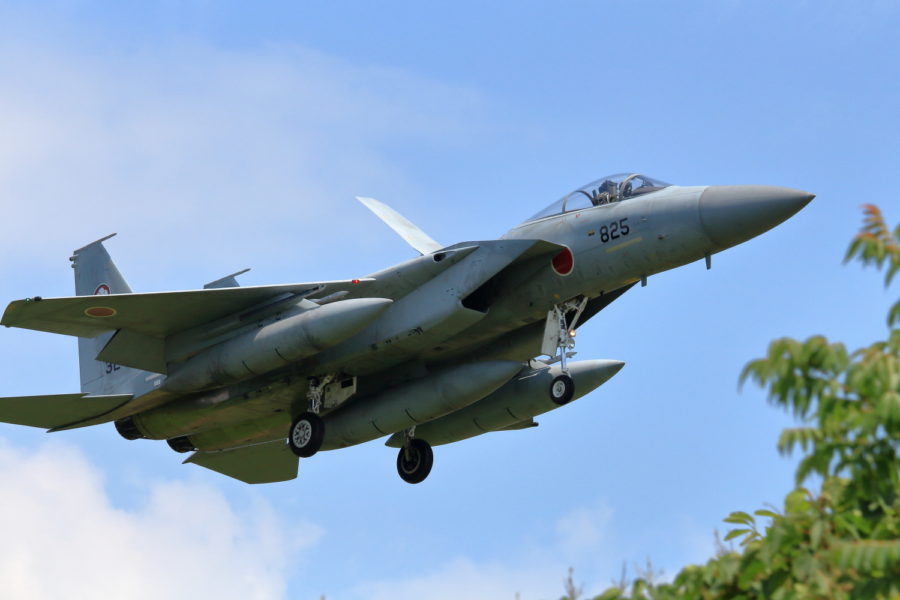 新田原基地で飛行訓練をする百里基地所属305飛行隊