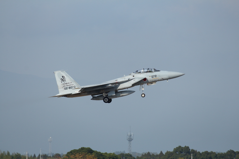 新田原基地から訓練に向かうくろ馬飛行機