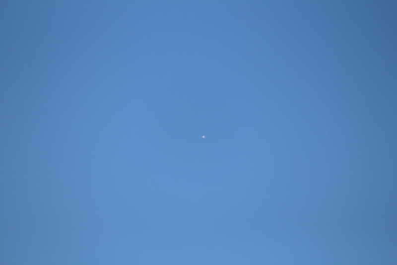 新田原基地にてｆ－15戦闘機のハイレートクライムが8機連続で実施された写真