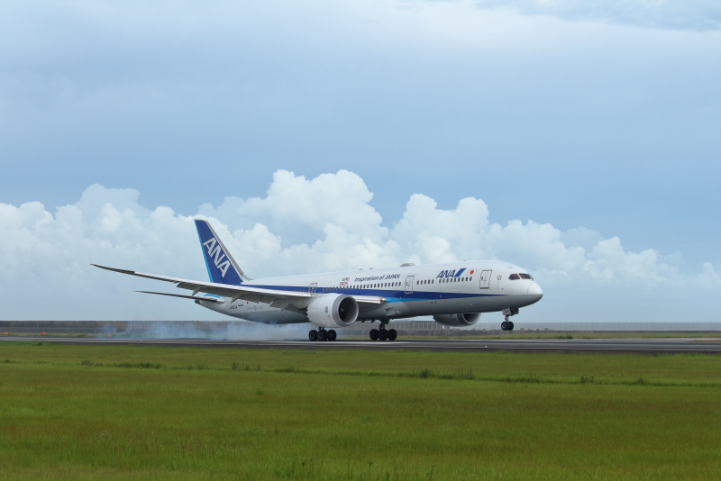 宮崎空港に今日やって来たボーイング787-9型の飛行機