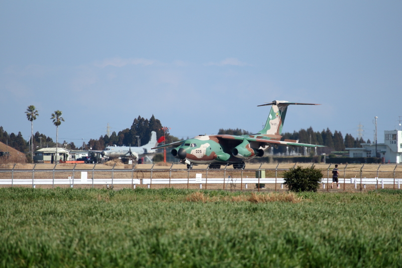 新田原基地で久しぶりに見たc-1にｙｓ－11たちの飛行機