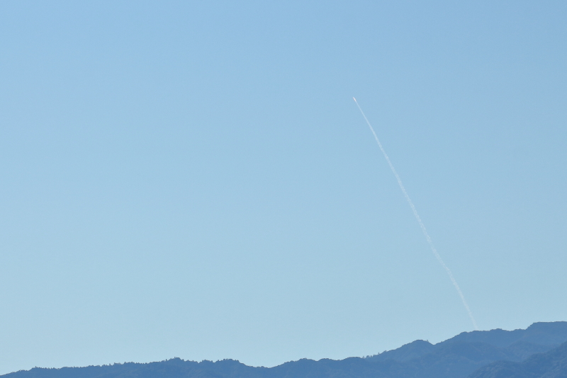 大淀川左岸からH2A44号機を狙った。準天頂衛星みちびきを搭載している